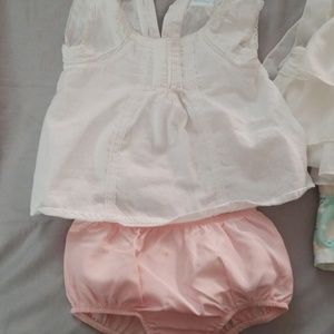 Newborn clothes- can split up